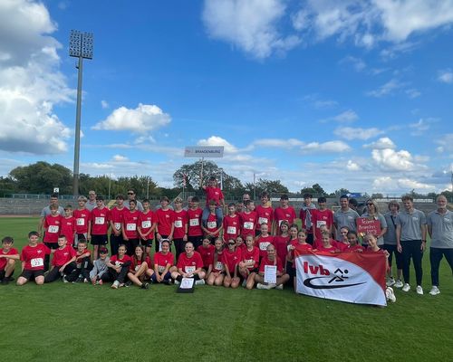 Mädchen gewinnen Regionalen 5-Länder-Pokal in Dessau